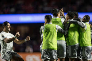 Atlético-MG terá time alternativo diante do Juventude