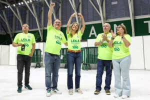 Leila Pereira derrota opositor com larga vantagem e é reeleita presidente do Palmeiras
