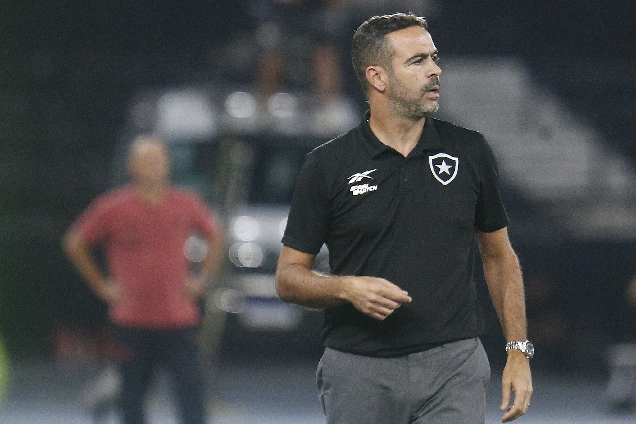 Artur Jorge durante partida do Botafogo