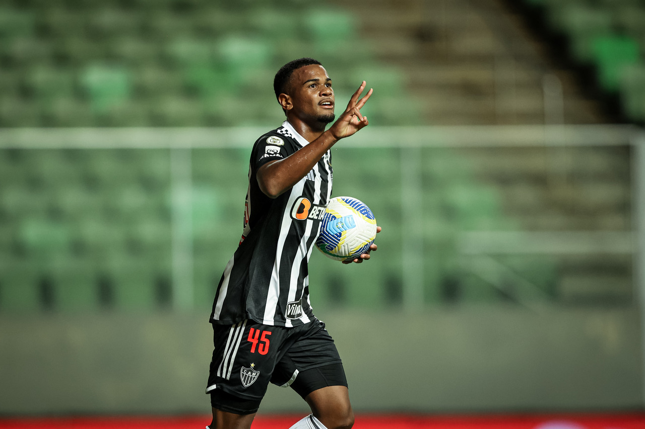 Atacante do Atletico MG projeta final da Libertadores