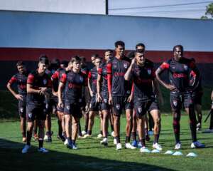 Atlético-GO faz conta para evitar rebaixamento na 35ª rodada