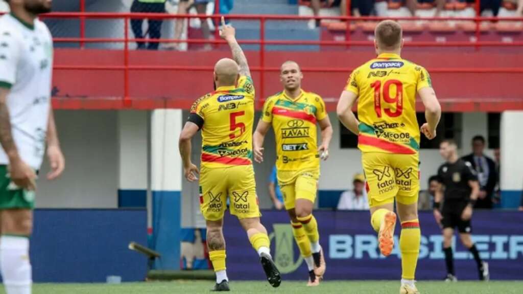 Brusque terá força máxima para despedida da Série B