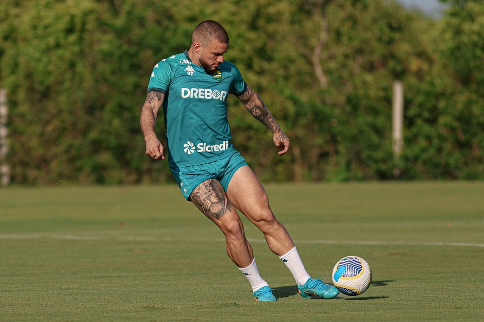 Cuiabá terá reforço importante contra o Bragantino (Foto: AssCom Dourado)