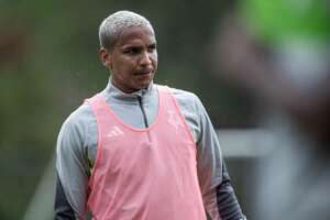 Atlético-MG roda elenco pensando na Copa do Brasil