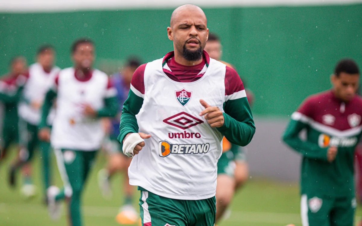 Felipe Melo durante treino