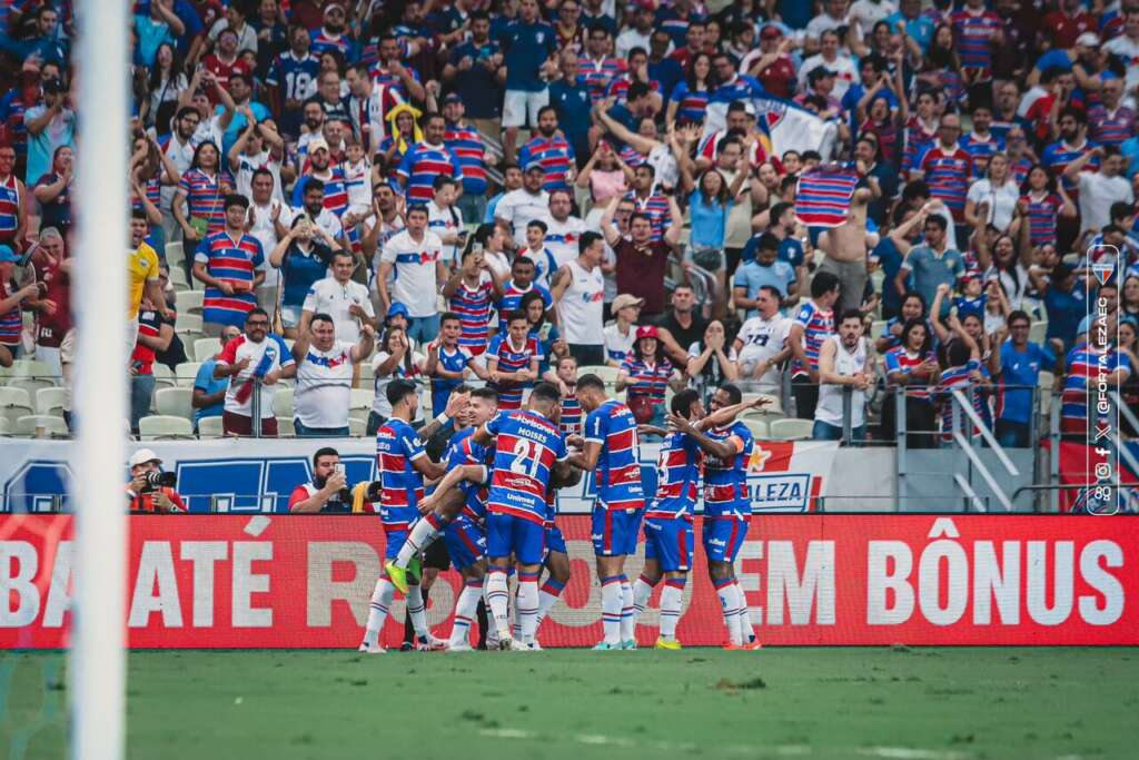 Fortaleza 3 x 0 Vasco – Leão quebra zica no ‘Jogo do Milhão’ e mantém briga pelo título