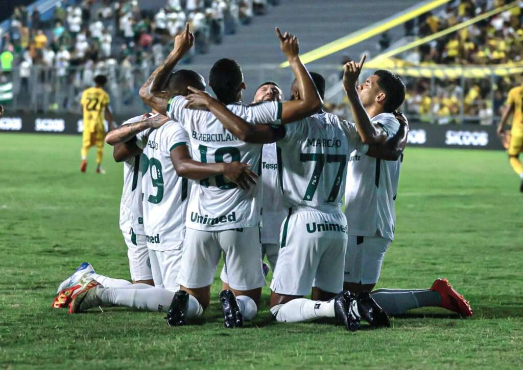 Sander destaca força do Goiás em arrancada na reta final da Série B (Foto: Divulgação/Goiás)