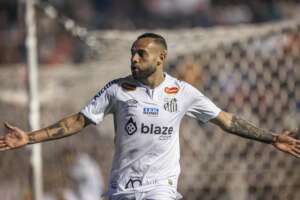 Guilherme valoriza trabalho do Santos e cita ansiedade por acesso: 'Estamos próximos'