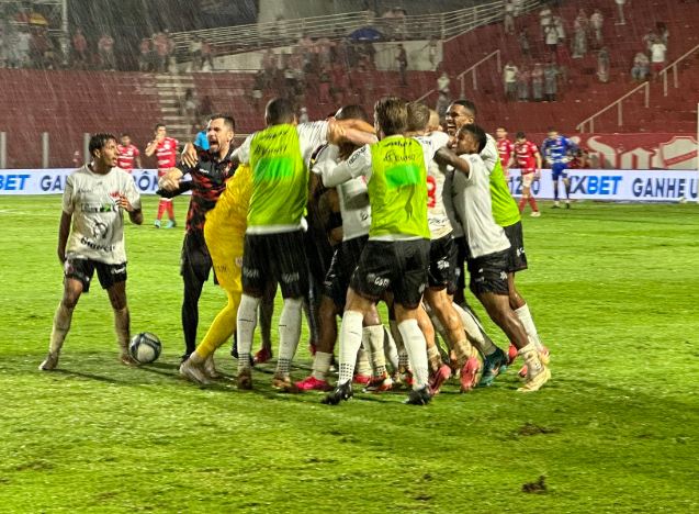 Vila Nova 3 x 4 Ituano - Clube paulista segue vivo na Série B (Foto: Divulgação/Ituano)