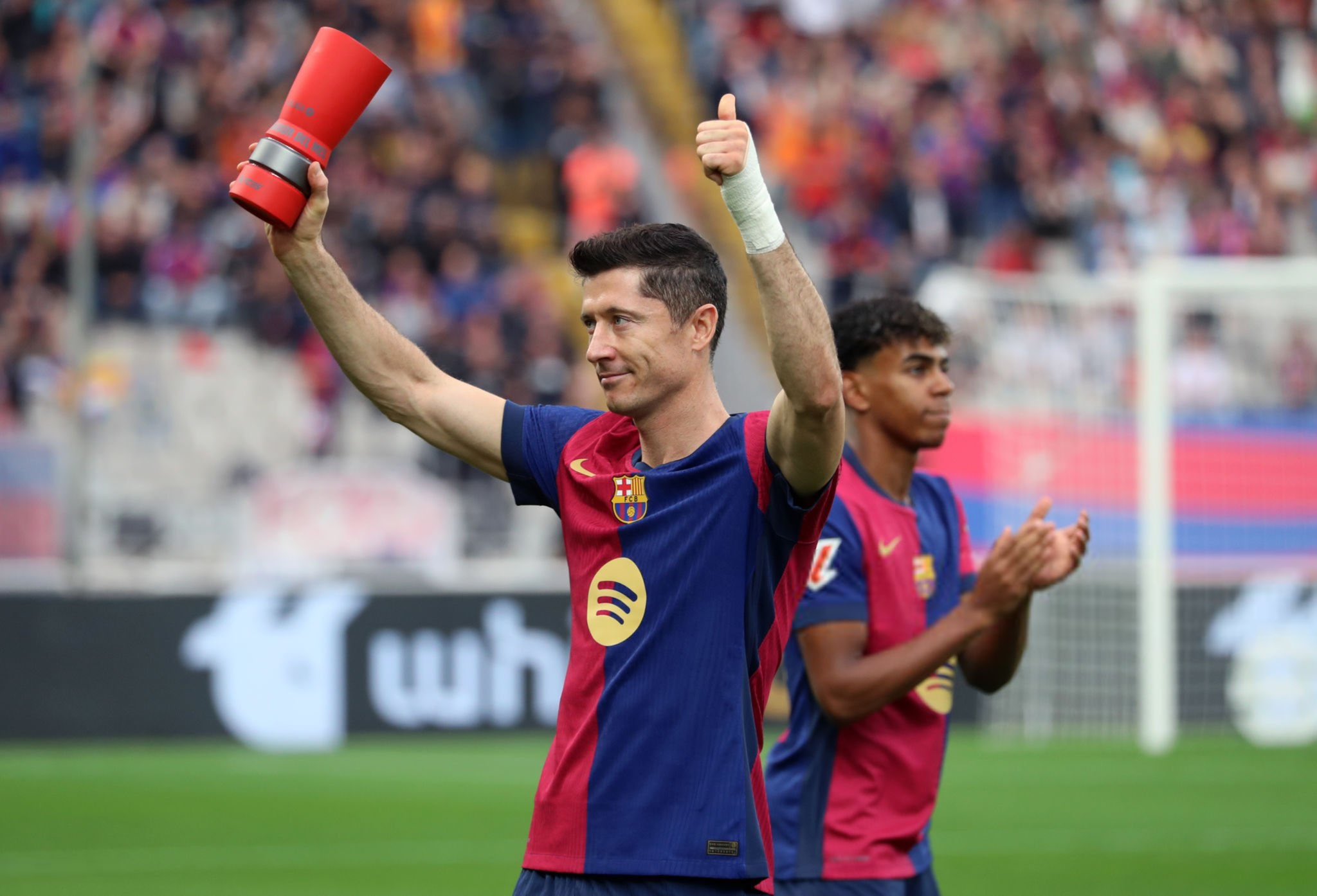 Chuva em Barcelona provoca estragos e inunda casa do centroavante Lewandowski