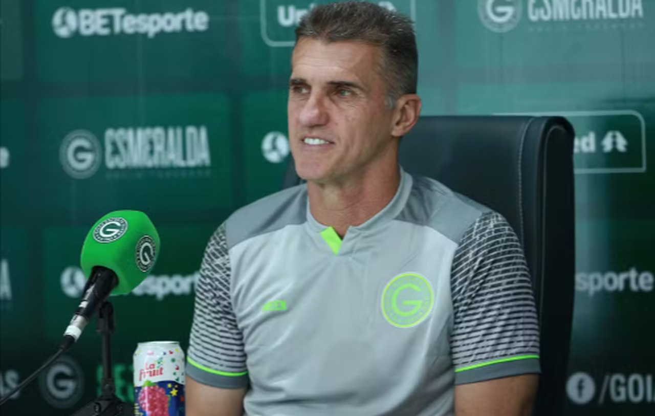 Mancini projeta jogo duro contra o Amazonas