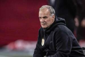Bielsa convoca Uruguai sem flamenguistas para Data Fifa