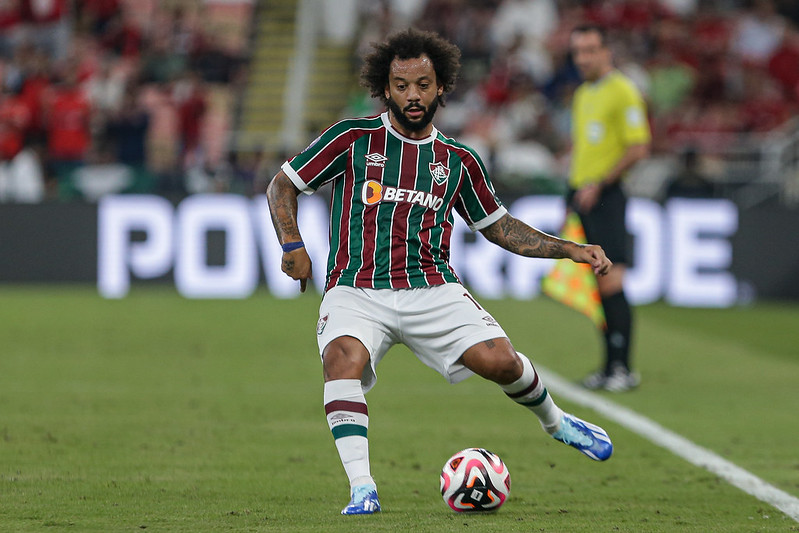 Marcelo em campo pelo Fluminense