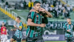 Paranaense: Maringá renova contrato de dupla titular na campanha do acesso