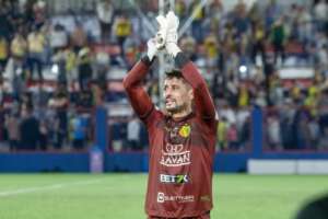 Goleiro do Brusque destaca 'orgulho' de defender o clube