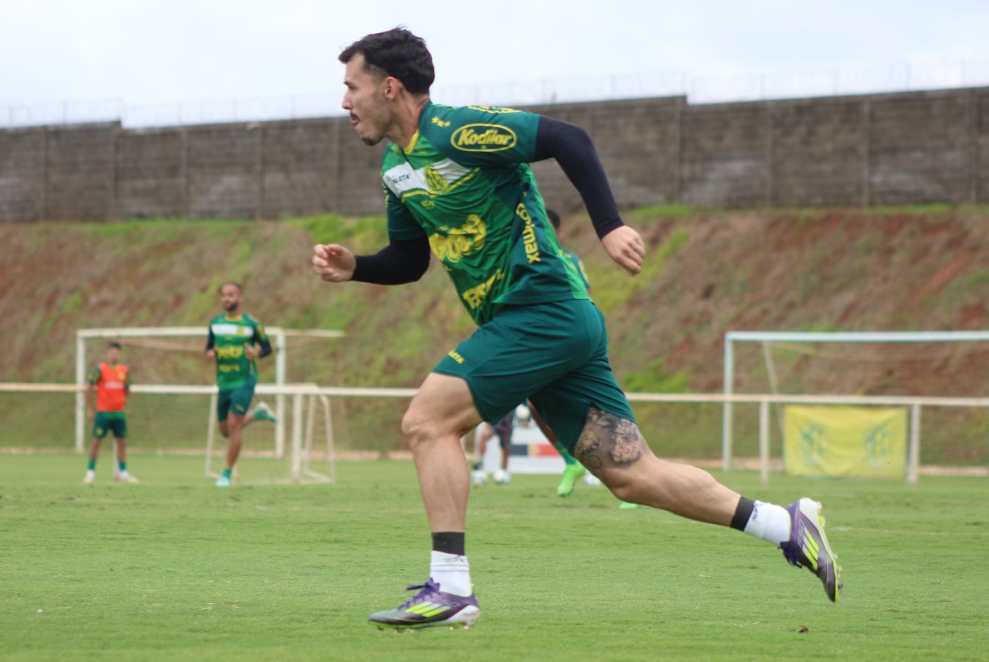 Mirassol está pronto para encarar Coritiba em mais uma decisão pelo acesso