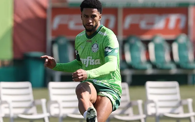 Murilo em treino do Palmeiras