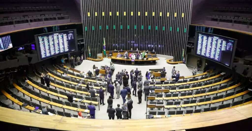 PEC do Esporte: veja o que prevê e quantos milhões deve gerar anualmente