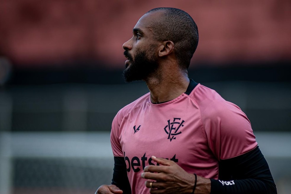 Vitória pode ter retorno de PK para decisão contra o Corinthians (Foto: Victor Ferreira/EC Vitória)