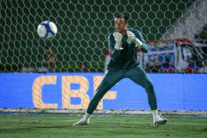 Pegorari joga a tolha no Guarani: 'Terminar Série B de maneira digna'