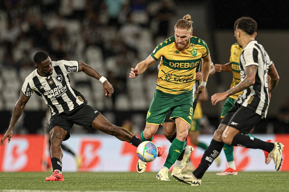 Cuiabá passa de um mês sem marcar no Brasileirão (Foto: AssCom Dourado)