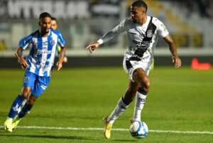 Blog do Ari - Ponte Preta pratica futebol de time rebaixado