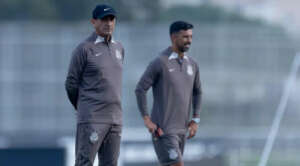 Ramón Díaz vê trabalho excelente no Corinthians: 'Contratado para salvar'