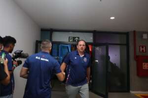 Ceni reconhece queda do Bahia e assume responsabilidade