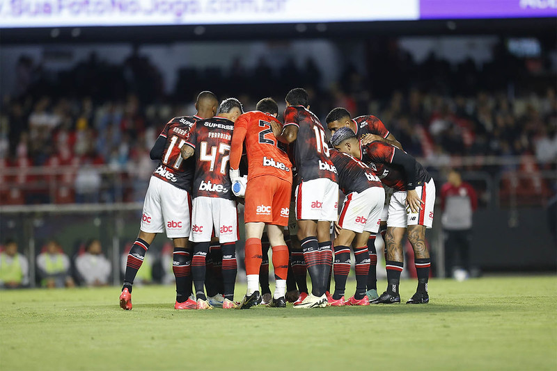 Sao Paulo ganha vaga na fase de grupos da Libertadores