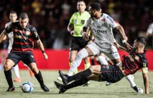 Sport 2 x 1 Santos - Lucas Lima decide e Leão volta à elite