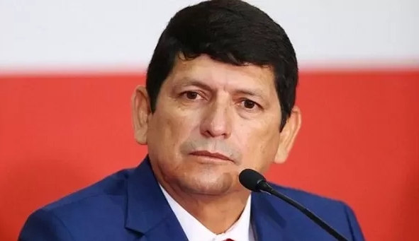 Agustín Lozano, presidente da Federação Peruana de Futebo