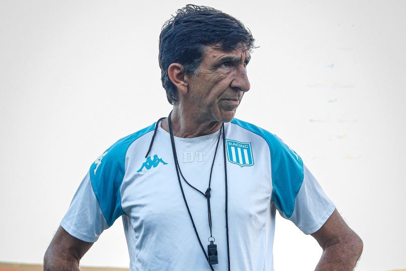 Gustavo Costas, técnico do Racing, ansioso para final da Sul-Americana