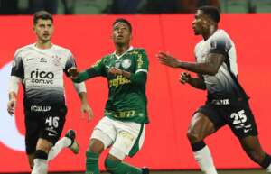 Palmeiras defende três anos de invencibilidade contra o Corinthians