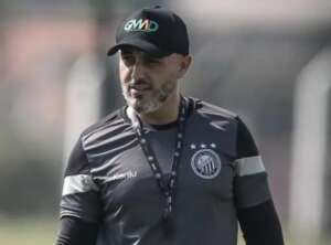 Técnico mais longevo da Série B, Guanaes não irá permanecer no Operário-PR