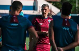 Vitória x Fortaleza - Duelo de Leões no Brasileirão