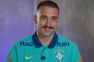 Ortiz se inspira no pai, referência no futsal, em volta à seleção