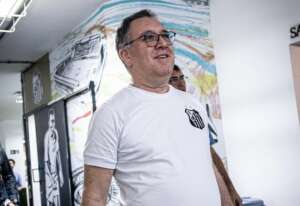 Presidente do Santos espera Gabigol e monitora Neymar