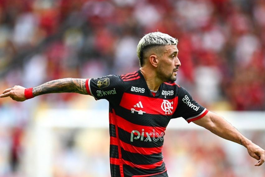 Arrascaeta evita comemoração antecipada e prega respeito ao Atlético-MG (Foto: Divulgação/Flamengo)