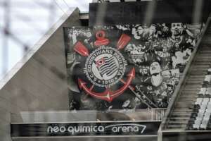 Quanto tempo o Corinthians vai levar para pagar a Arena com vaquinha da torcida?