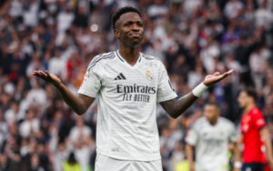 Vinicius Junior faz 3 e Real Madrid volta a vencer no Campeonato Espanhol