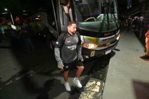 Elvis se retrata, pede apoio da torcida e crê na permanência da Ponte na Série B