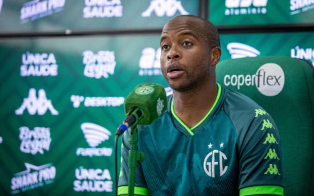 Guarani encerra Série B com força máxima e zagueiro garante: “Não vamos largar”