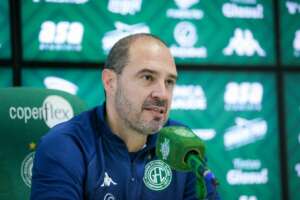 Allan Aal se despede do Guarani: 'Nunca deixamos de acreditar'