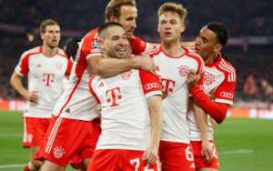 Bayern de Munique vence e continua na liderança do Alemão