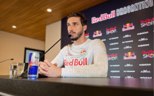 Goleiro do Bragantino, Cleiton faz alerta sobre enfrentar lanterna: 'Não será fácil'