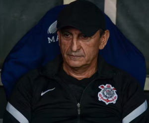 Ramón Díaz vibra com virada sobre o Vitória: 'Isso é Corinthians'