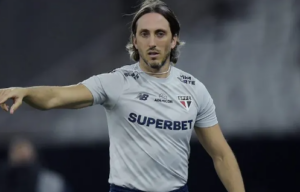 Zubeldía aponta sofrimento na vitória do Sâo Paulo: 'Jogo foi muito aberto'