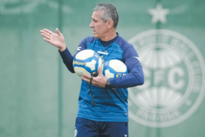 Coritiba não será comandado por Jorginho na reta final da Série B