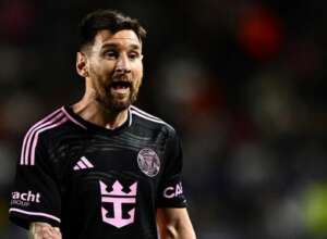 Messi exalta Barcelona e destaca nova geração: 