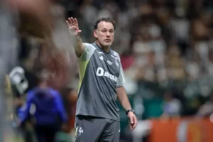 Milito diz que 'rodízio' foi importante para colocar o Atlético-MG nas finais das Copas